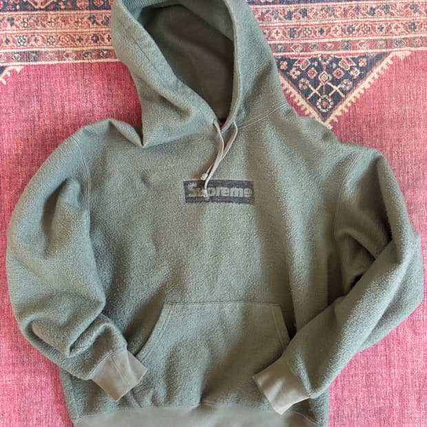 SUPREME InsideOut Hoodie Small