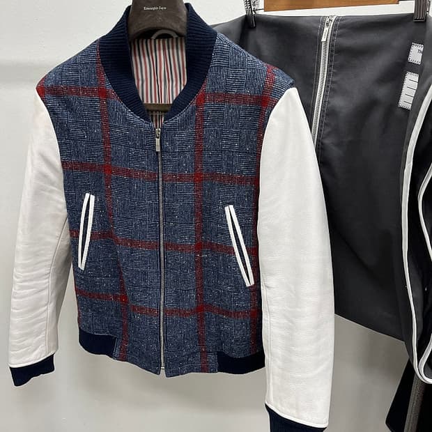 슬림100) 톰브라운 레더 바시티 