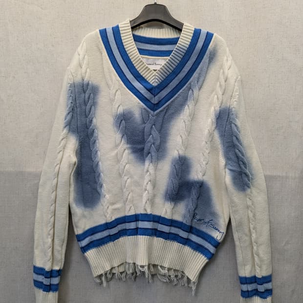 하우스오브써니 블루 브이넥 케이블 니트