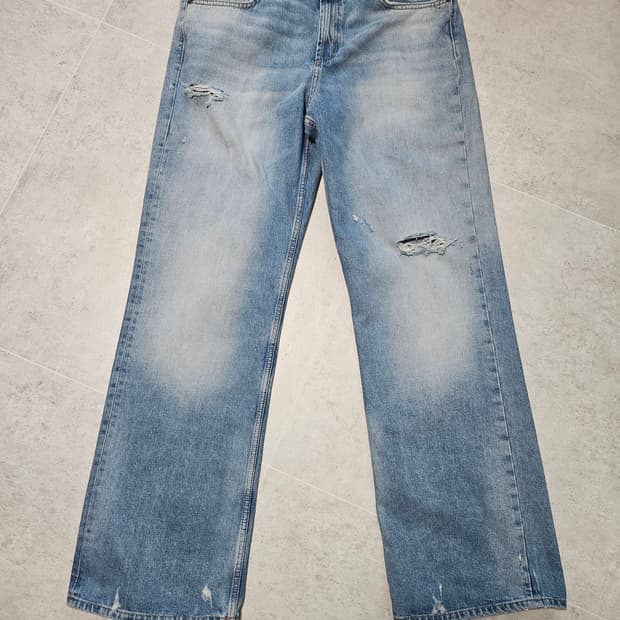새상품_
자라 남자 청바지