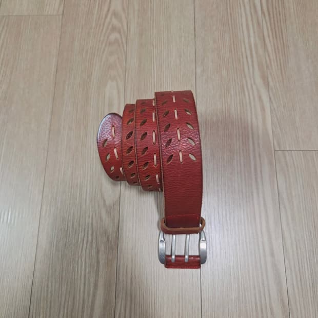 핸드워크 브릭 컬러 레더 펀칭 벨트