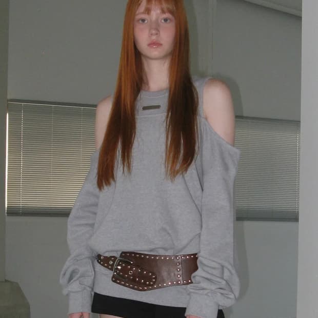 락케이크 Open Shoulder Sweatshirt - Gray
