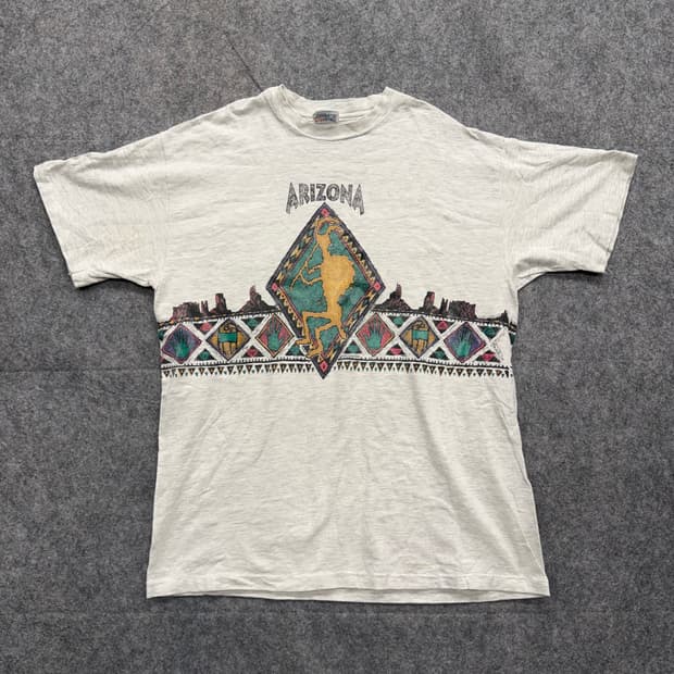 90s Vintage Hanes Beefy-T Tshirt