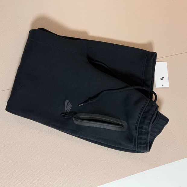 나이키 테크팩 바지 블랙 M