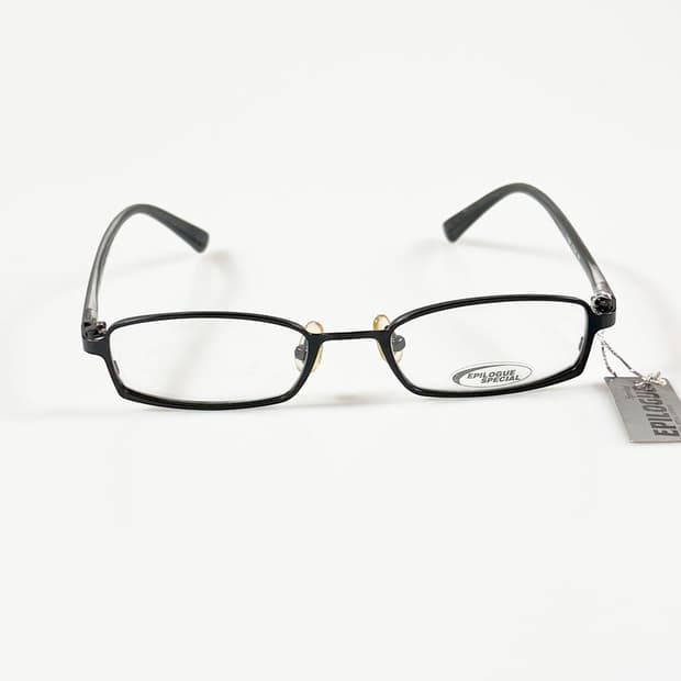 EPILOGUE 블랙 슬림 스퀘어 메탈 빈티지 안경