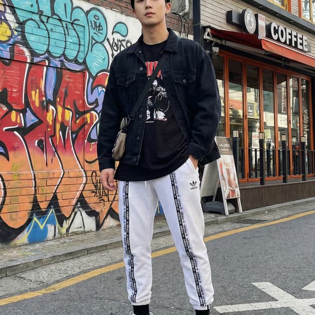 아디다스 R.Y.V. 테이프 플리스 조거 팬츠_M