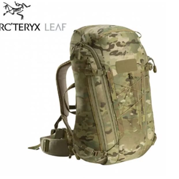 아크테릭스 리프 어썰트팩 30L 멀티캠