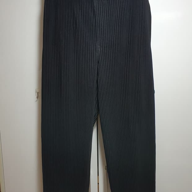 옴므플리세 JF123 크롭 플리츠 팬츠 블랙 3사이즈