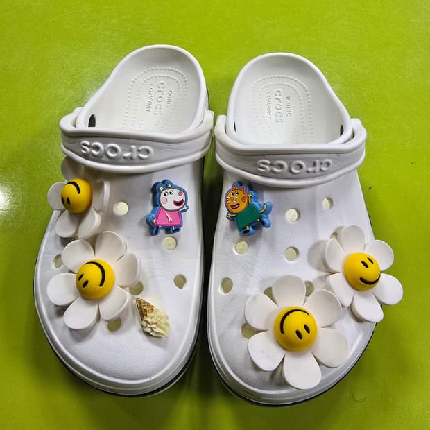 크록스 화이트 샌들 (1359)