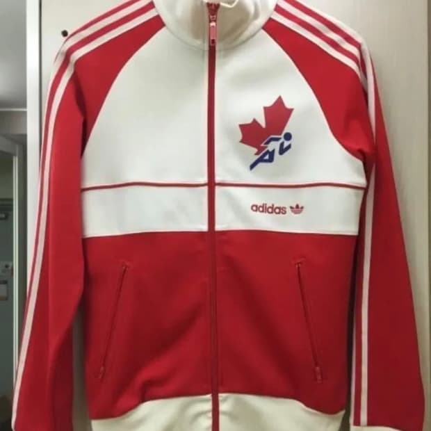 아디다스 캐나다 져지 구해요