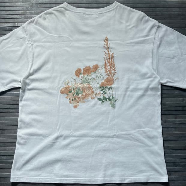 Wealth of flower overfit t-shirts