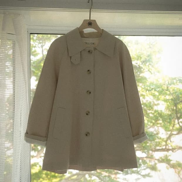 틸아이다이 하프 트렌치코트 라이트베이지