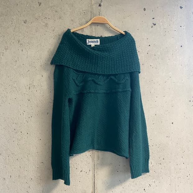 Jocomomola 딥 그린 오프숄더 니트
