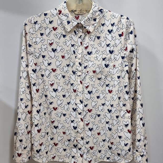 미센스 하트패턴 블라우스 (D102