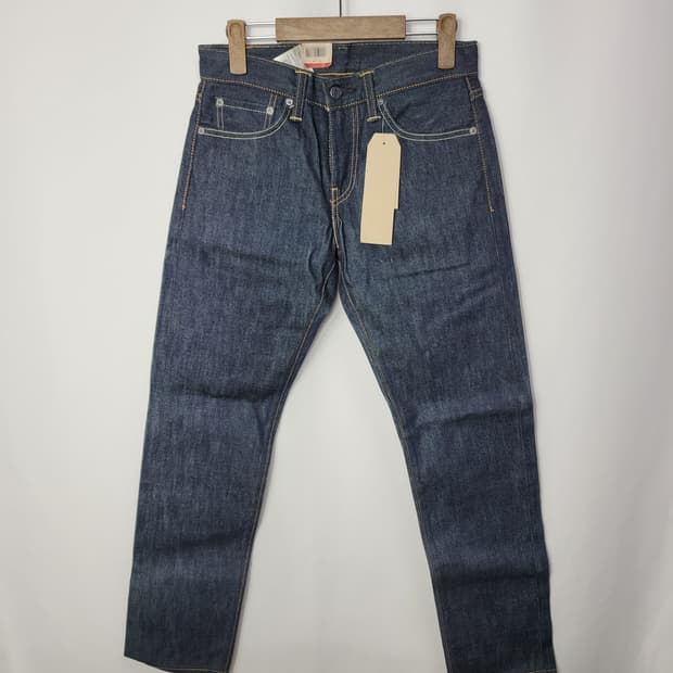 리바이스505 레귤러 스트레이트 (Regular Straight Fit)