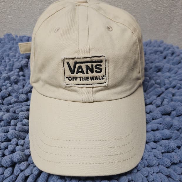 VANS  베이지 볼캡 58