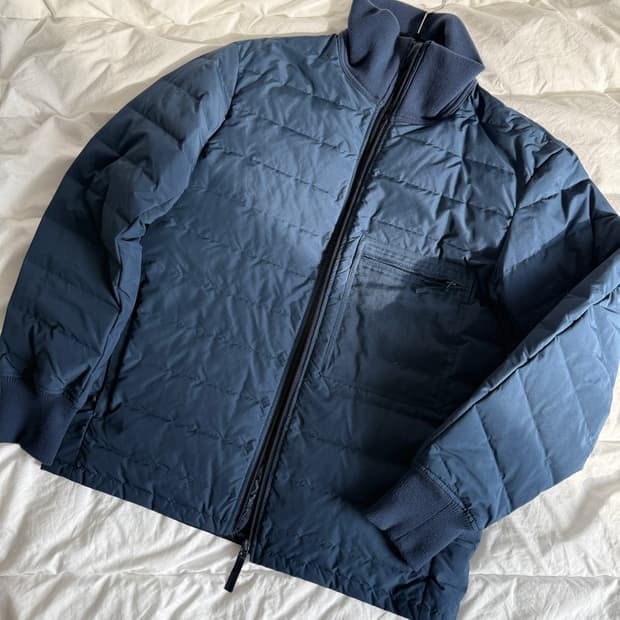 유니클로 U라인 경량 자켓