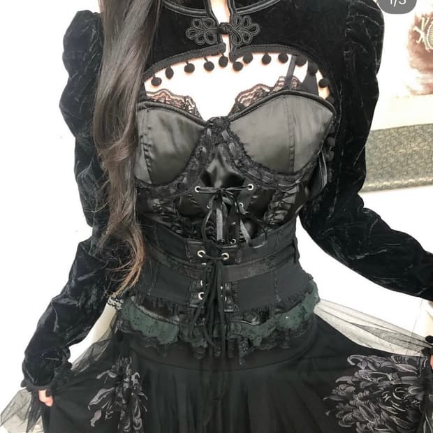 ozz on 오즈온깔 오리엔탈 고딕 펑크 슬리브 코르셋 파우닝 나시
