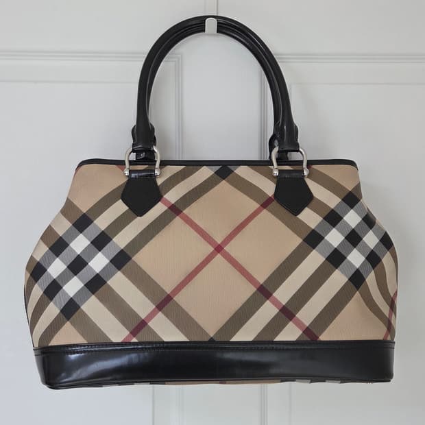 버버리 노바 체크 PVC/레더 토트백