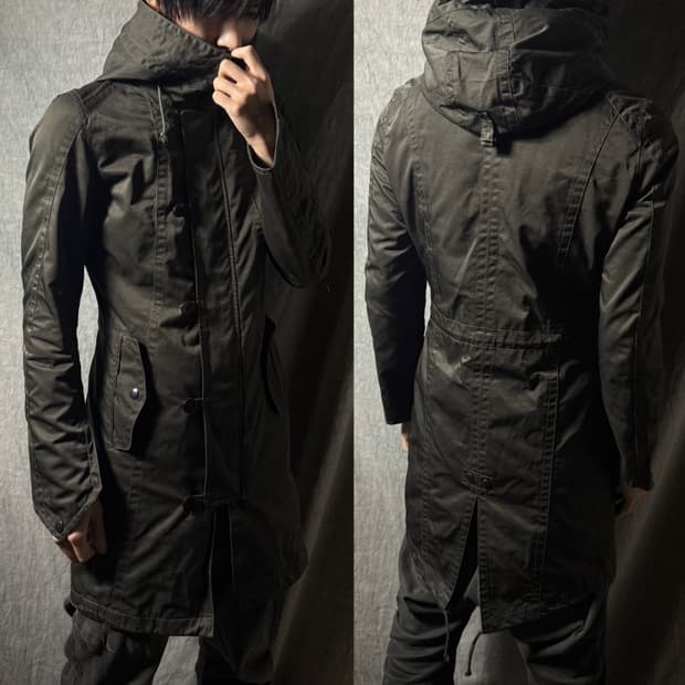 Schlüssel High-Neck Military Coat  