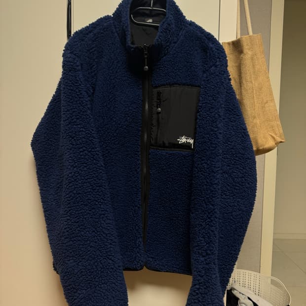 스투시 리버서블 후리스/L