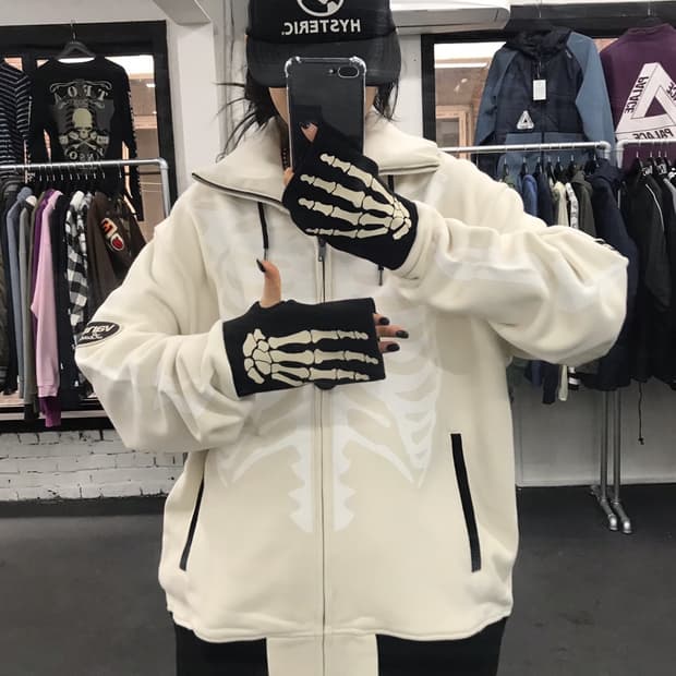 밴슨 레더 화이트 본 하이넥 후드집업