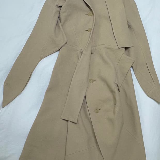 비비안웨스트우드 런던 코트