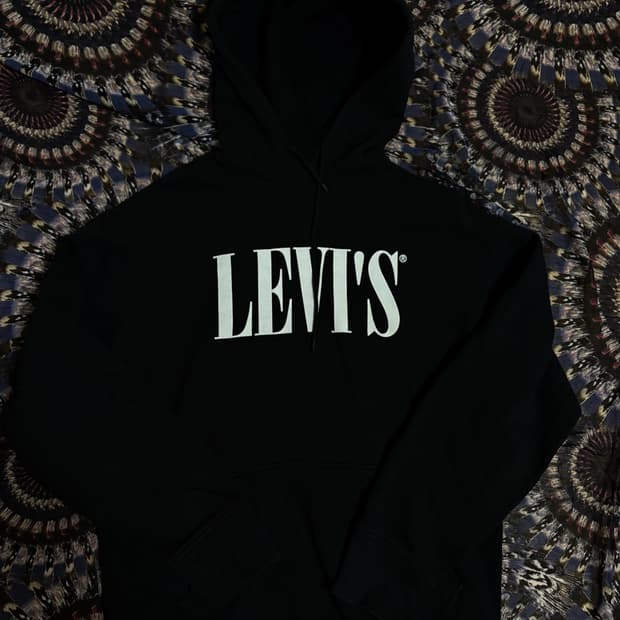 Levi’s Hoodie T-shirts