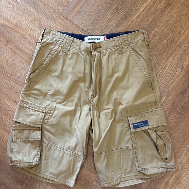 N304. 리바이스 카고쇼츠 반바지