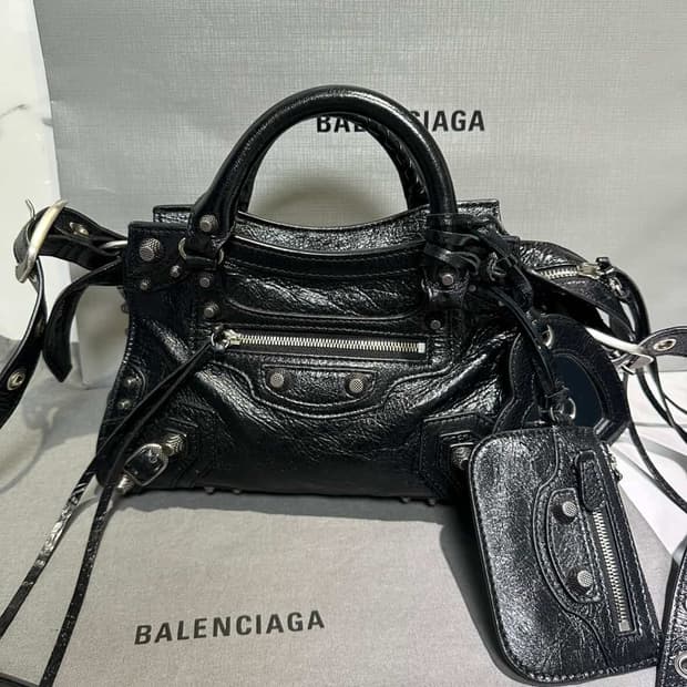 발렌시아가 네오카골 블랙 xs