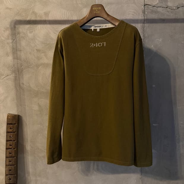 스펙테이터 밀리터리 티셔츠 남성100