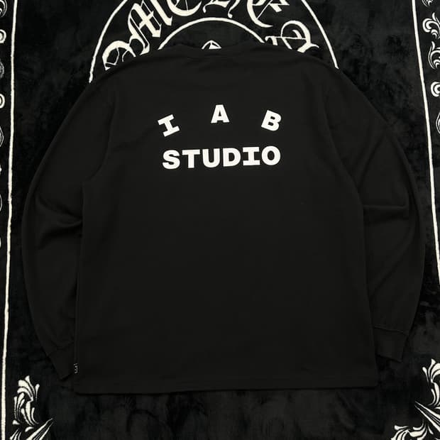 아이앱스튜디오 롱슬리브 블랙