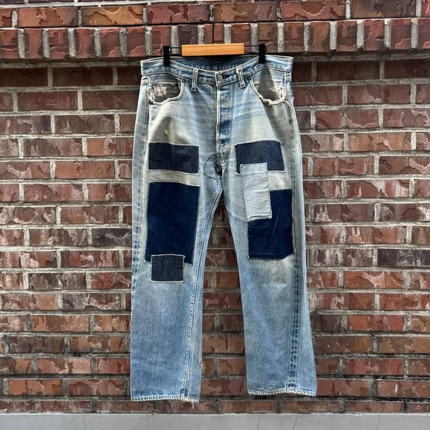 70s Levis501 66전기 셀비지 데님 (35“)
