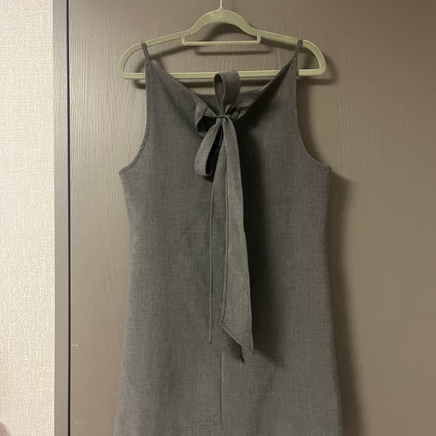 리본 그레이 원피스