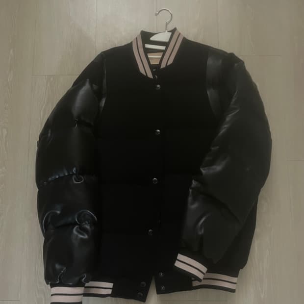 마뗑킴 바시티 덕다운 사이즈 s