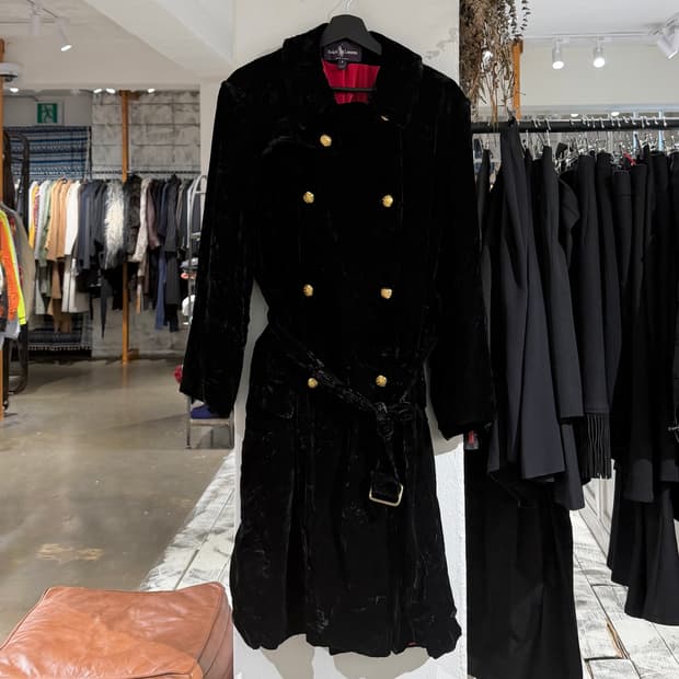 랄프로렌 퍼플라벨 블랙 벨벳 금장 버튼 벨티드 롱코트