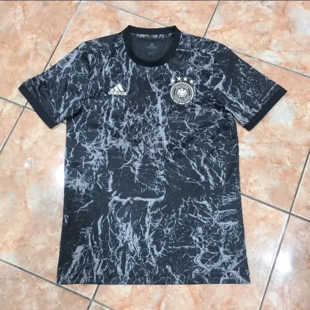 아디다스 20 21 독일 축구 국대 축구 프리매치탑