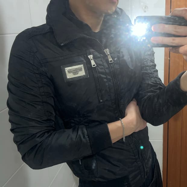 Dolce & Gabbana 메탈 플레이트 더블 하이넥 자켓