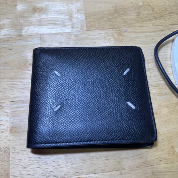 마르지엘라 반지갑