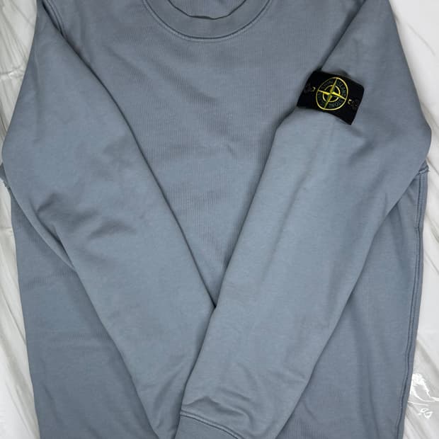 스톤아일랜드 맨투맨 m