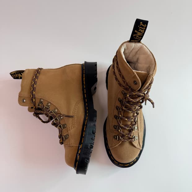 닥터마틴 바톤 스웨이드 부츠