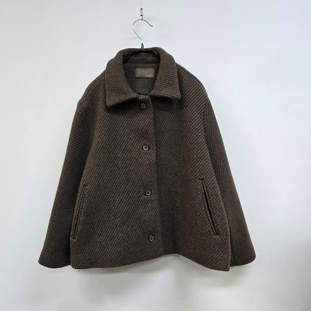 베르띠 berti 아방핏 도톰 울 스웨이드패치 자켓