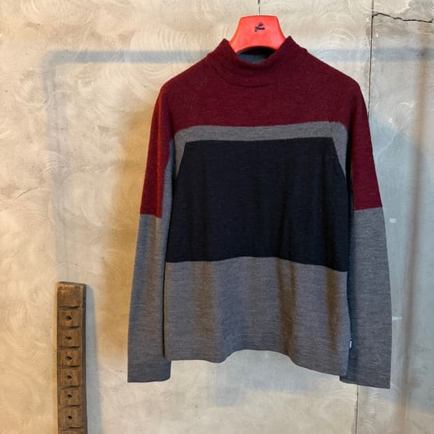 아르마니 꼴레지오니 모호크넥 니트 슬림100