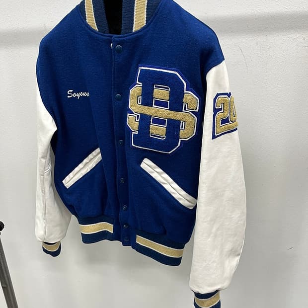 여) 90s NEFF 레더 바시티 