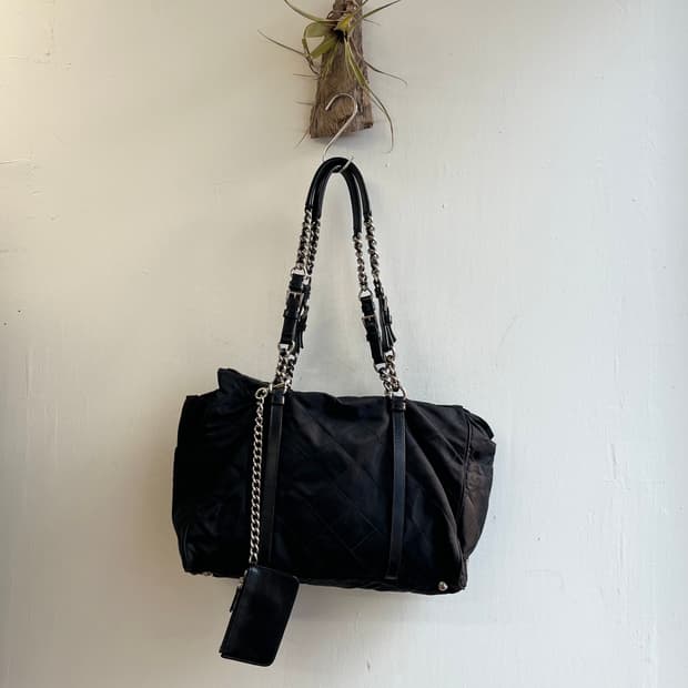 프라다 블랙 퀼티드 나일론 체인 숄더백