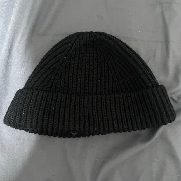 코스 니트 비니