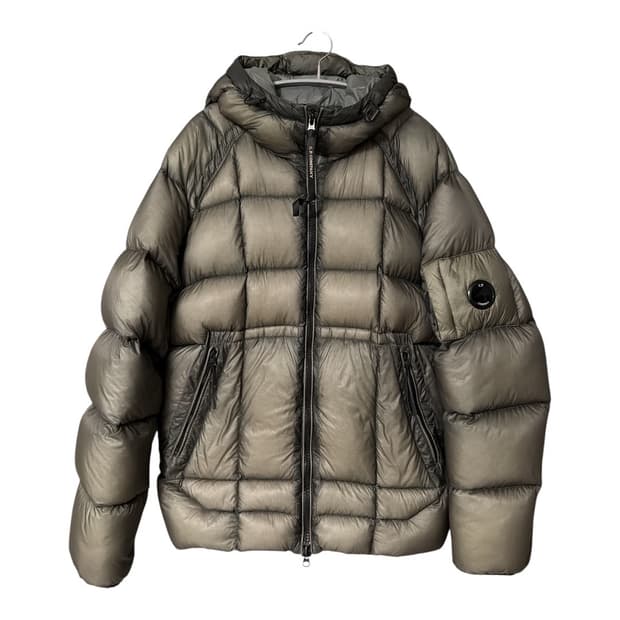CP컴퍼니 디디쉘 패딩 펀가이그레이 52