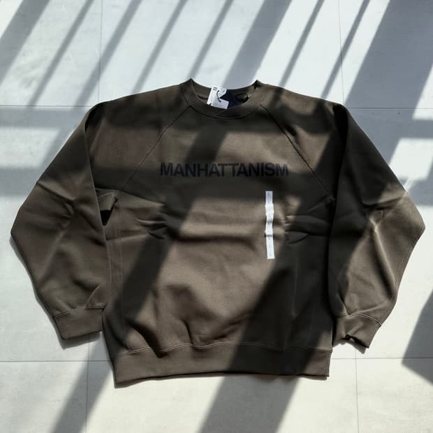 GU 엔지니어드 가먼츠 스웻셔츠