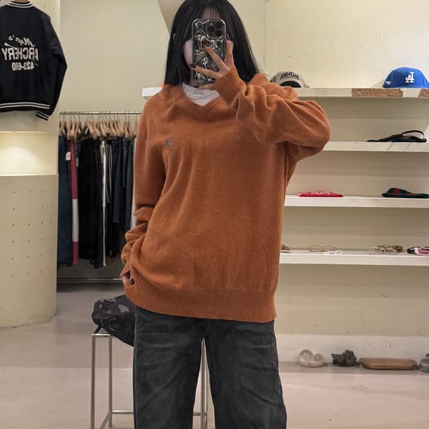 폴로 랄프로렌 램스울 브이넥 니트 U1696