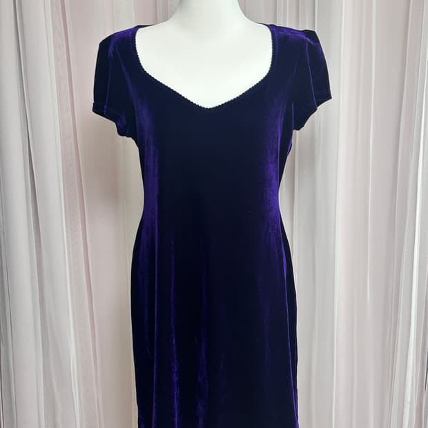 Velvet Dark Purple Dress 벨벳 퍼플 드레스